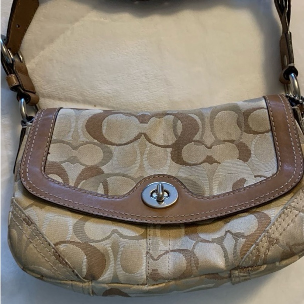 Coach Chelsea Signature Flap Brown/ Beige Purse And Matching Wallet